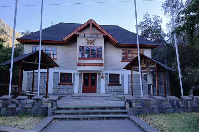Frontis Museo Montañés