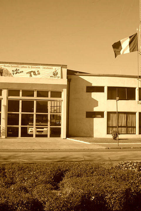 Fronte Della Caserma