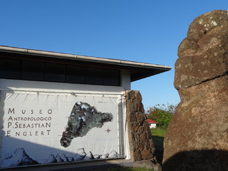 Museo Antropológico Sebastián Englert, Isla de Pascua