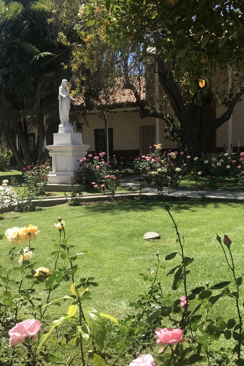 Patio de la Virgen ingreso MBP